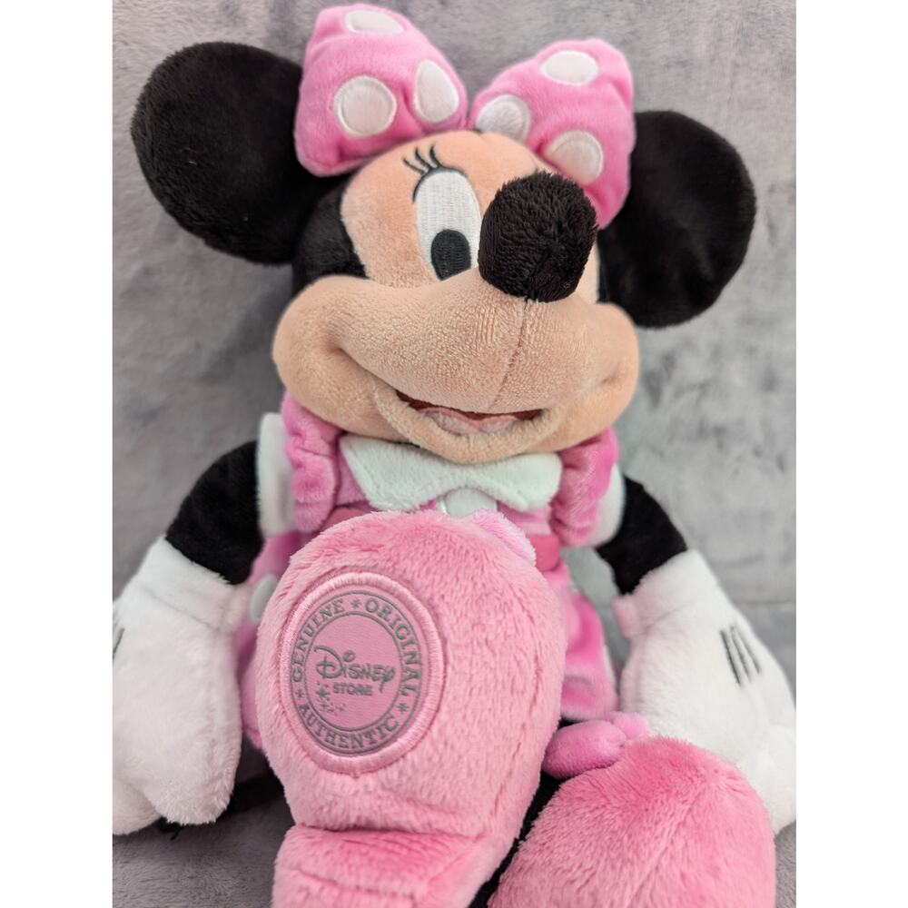 Disney Store Minnie Mouse plush 14" doll stuffed doll pink dress and bow shoes